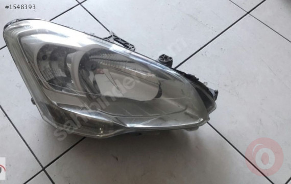 CITROEN BERLİNGO SAĞ FAR