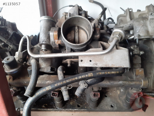OPEL VECTRA B 2.0 BENZİNLİ EMME MANİFOLD