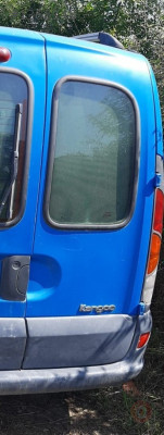 2002 model renault kangoo express 1.9 çıkma sağ bagaj kapağı