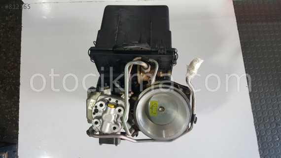 0438121089 AUDİ 90 BENZİN DAGITICILI KOMPLE HATASIZ