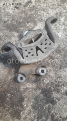 ÇIKMA VOLKSWAGEN TRANSPORTER T6 MOTOR TAKOZU