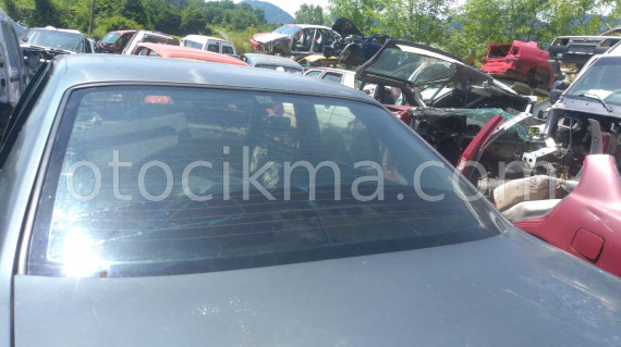 1990 1995 model bmw 5.20 çıkma arka cam