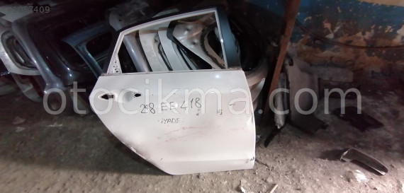 HYUNDAİ İ30 SAĞ ARKA KAPI 2015 ÇIKMA PARÇA