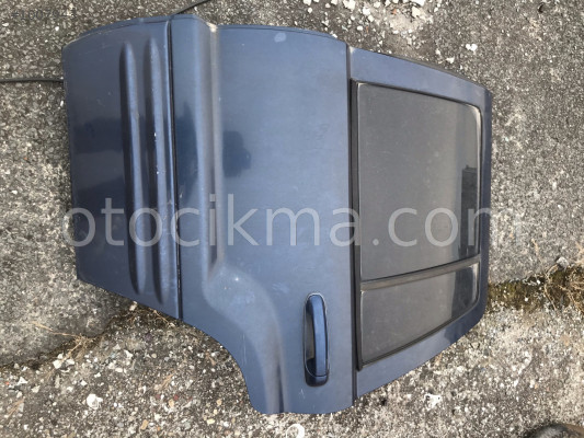 Jeep cherokee sol arka kapı
