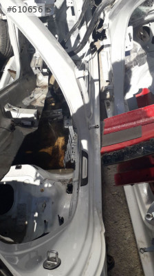 AUDİ A3 SEDAN SAĞ MARŞBİYEL VE TÜM ORJINAL ÇIKMA PARÇALAR