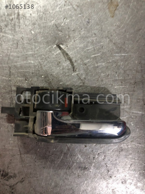2006 COROLLA İÇ KAPI KOLU