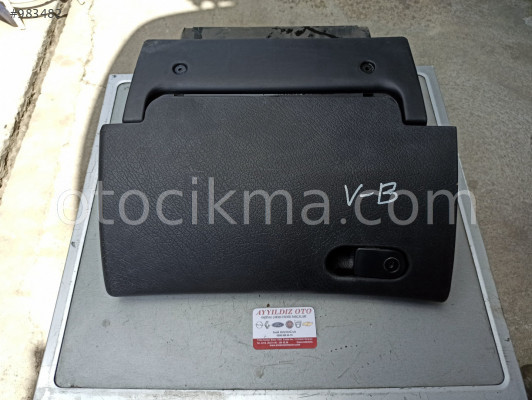 OPEL VECTRA B TORPİDO KAPAĞI