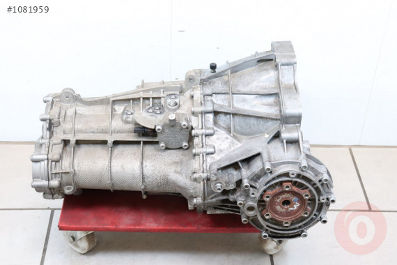AUDİ A4 S4 A5 S5 1.8 TFSI 6 VİTES MANUEL ŞANZUMAN 0B1300027E