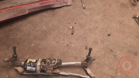peugeot 301 çıkma silecek mekanizması motor