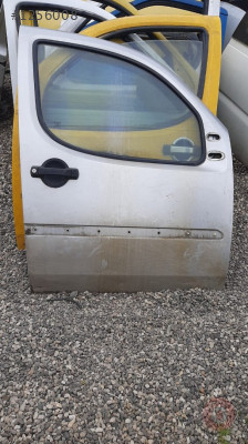 fiat doblo çıkma sağ ön kapı