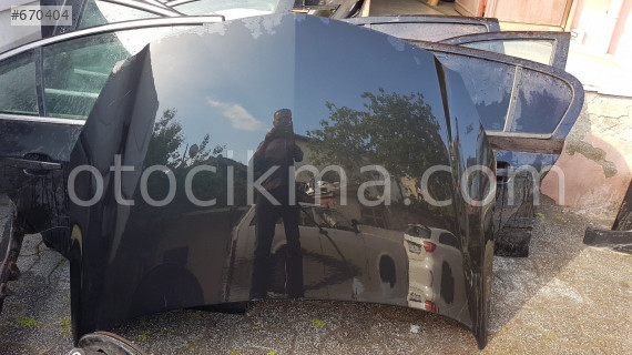 opel insignia motor kaputu ve astra corsa zafira çıkmaları