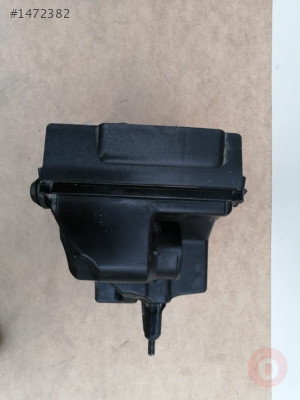 RENAULT MEGANE 2 HAVA FİLTRESİ ORJİNAL ÇIKMA