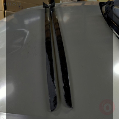 Peugeot 3008 ön cam çıtası sağ