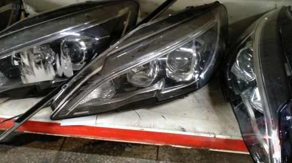 PEUGEOT 308 ÖN SOL FAR VE DİĞER TÜM PARÇALARI MEVCUT ÇIKMA