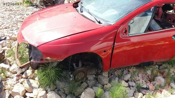 OPEL TIGRA SOL ÖN ÇAMURLUK.OTO ERKAN ÜNYE