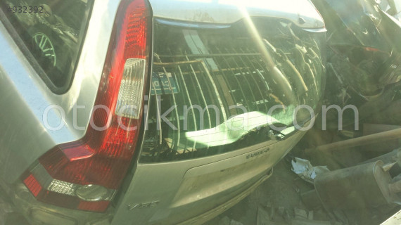 ÇIKMA 2005 VOLVO V50 BAGAJ KAPISI.
