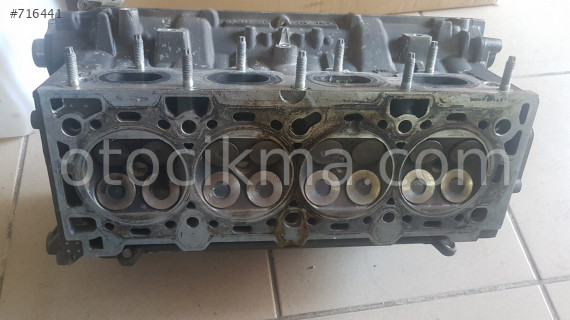 opel insignia 1,6 silindir kapağı ve astra corsa mokka çıkma