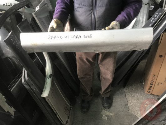 GRAND VİTARA TEK KAPI SAĞ SOL MARŞBİYEL KAPLAMASI SUZUKİ ORJ