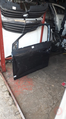 Reno megan 4 sol ön kapı