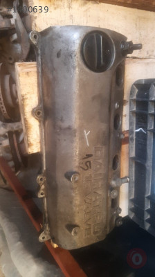 daihatsu terrios çıkma külbütör üst kapağı