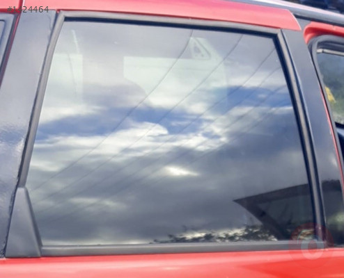 1998 model seat ibiza 2.0 gti çıkma sağ arka kapı camı