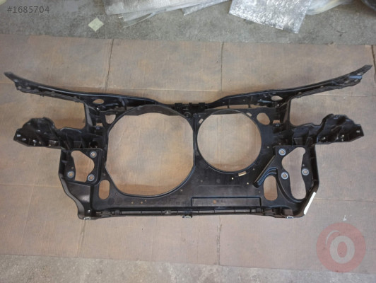 VW PASSAT 2001-2005 ÖN PANEL