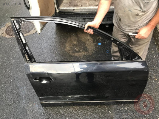 OCTAVİA SAĞ ÖN KAPI SKODA ORJİNAL ÇIKMA PARÇA