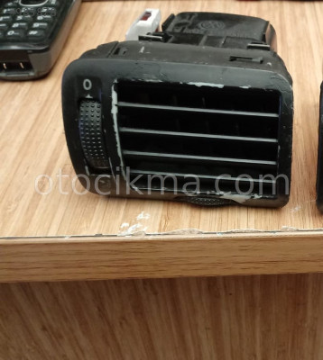 volkswagen passat b5 çıkma sol üfleme ızgarası