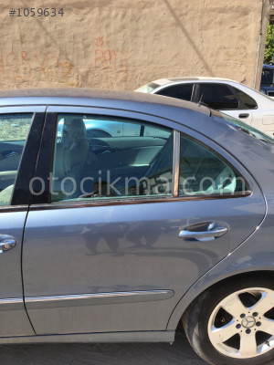 MERCEDES E270 KAPI SOL ARKA DOLU