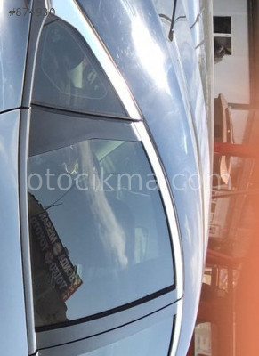 2018 HONDA CİVİC HATASIZ SAĞ ARKA CAMI.