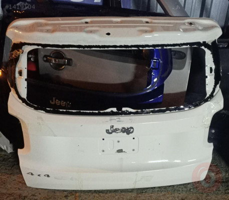 Jeep Renegade çıkma bagaj kapağı