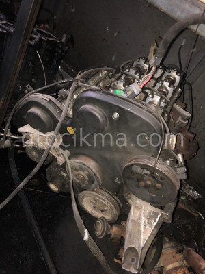 Opel Vectra 2.5 Dolu motor komple hatasız orjinal çıkma