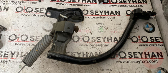 3G5827302A volkswagen passat b8 sağ bagaj menteşesi