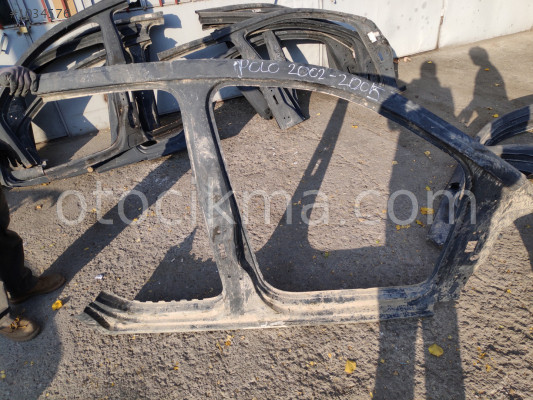 VOLKSWAGEN POLO 02-05 SAÇ