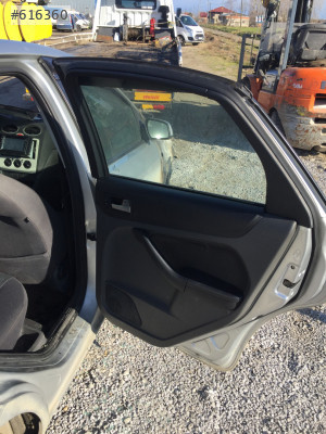 2007 FORD FOCUS  SAĞ ARKA KAPI DOLU