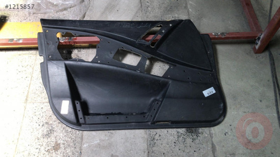 BMW E60 5 SERİSİ SOL ARKA KAPI DÖŞEMESİ VE TÜM ÇIKMA PARÇALA
