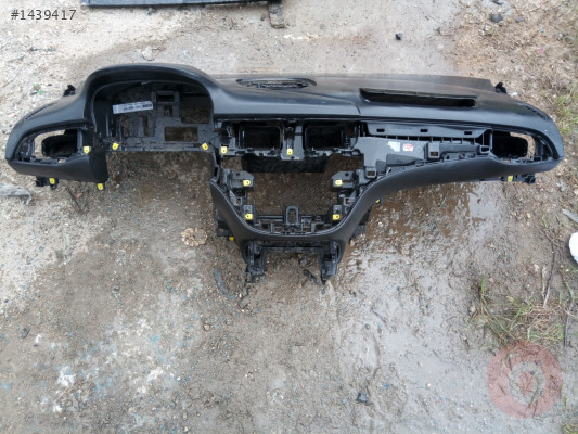 ORJİNAL OPEL CORSA E ÇIKMA TEMİZ KOMPLE TORPİDOLAR