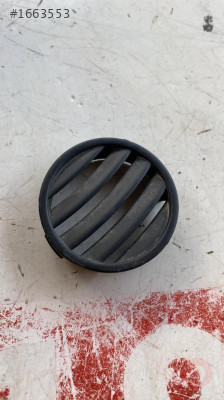 8P0819793B audi A3 sol göğüs üst yan havalandırma ızgarası