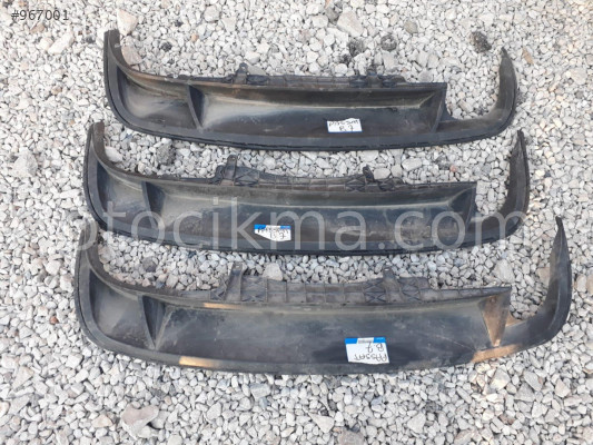 Volksvagen passat b7 arka tampon alt eki difüzör