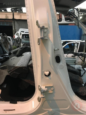 Honda Civic FC5 Sağ Arka Kapı Menteşe Hatasız Orjinal Çıkma