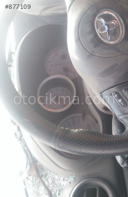 2006 TOYOTA RAV-4 2.0 BENZİNLİ HATASIZ GÖSTERGE ÇERÇEVESİ.