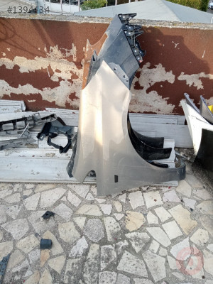 Opel Corsa d sağ ön çamurluk 2010 çıkma parça