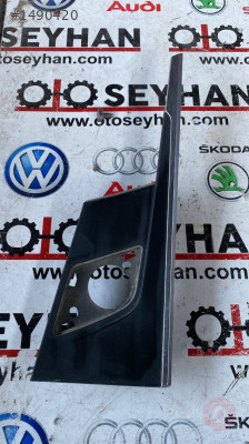 8W0959523B audi a4 2017 sol arka kapı iç açma kolu kaplaması