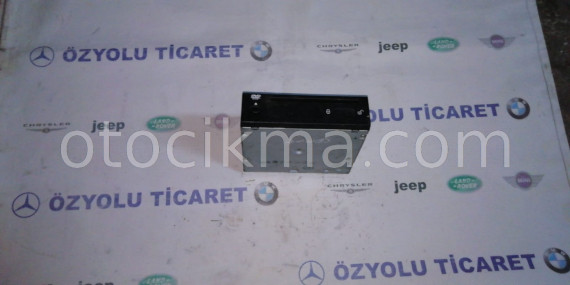 Land rover discovery 3 dvd player YIB500070