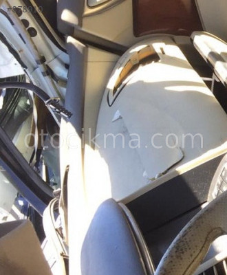 INFINITI FX30D YOLCU AİRBAG HATASIZ.