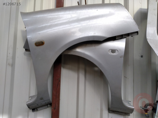 2004 2007 Renault  clio  çıkma sağ ön çamurluk