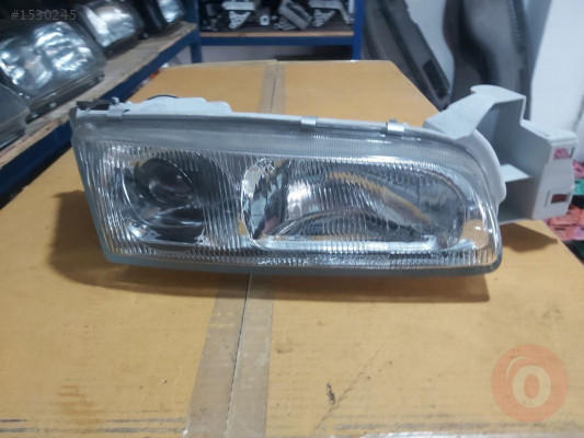 MAZDA 626 1992-1997 SAĞ FAR LAMBASI