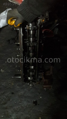 FORD CONNECT SİLİNDİR KAPAĞI GÜÇMANLAR OTO