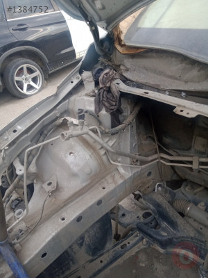 Toyota Corolla Sağ Ön Çeyrek 2007-2012