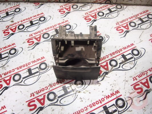 Skoda Octavia Ön Konsol Kül Tablası 1z0857961